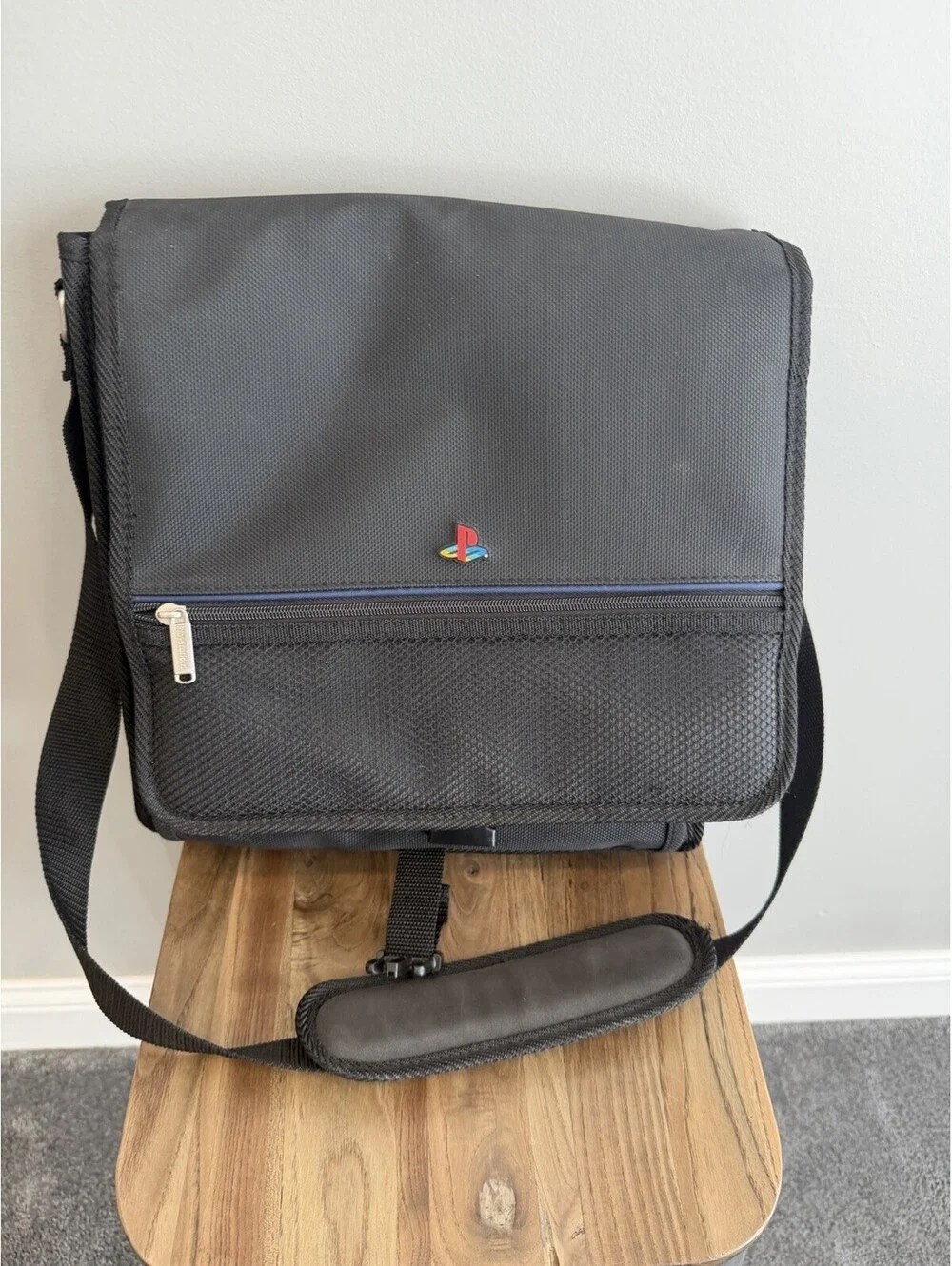 Vtg Sony PlayStation Messenger Travel Bag Carry Case PS1 PS2 Strap Black EUC